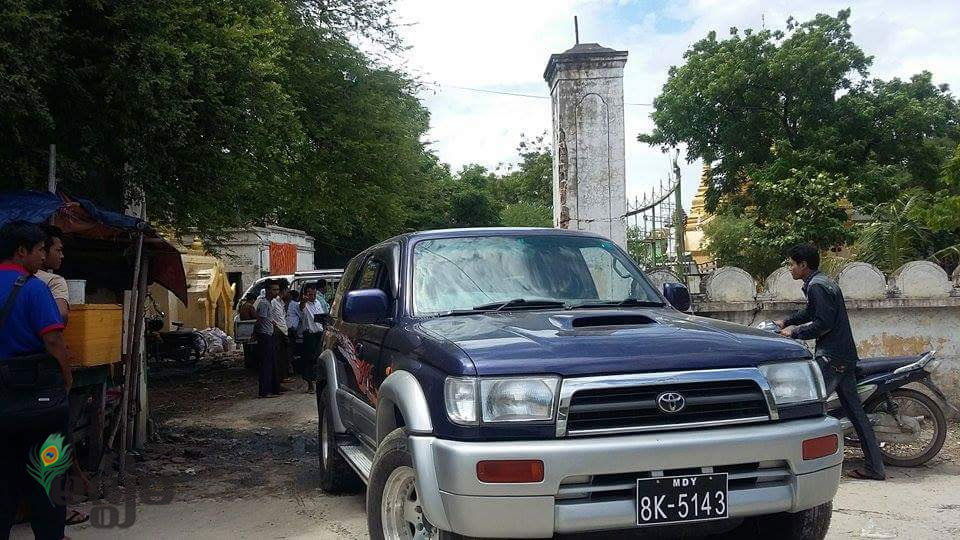 မႏၱေလးတြင္ ဘုန္းႀကီးေက်ာင္း ၂ေက်ာင္းမွ လိုင္စင္မဲ့ကား ၃၆ စီးဖမ္းမိ